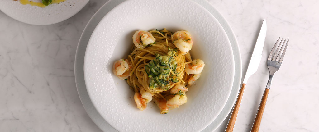 Spaghetti with Shrimp, Mint & Zucchini