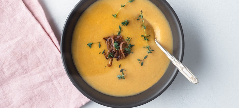 Cauliflower Soup with Caramelized Shallots & Thyme