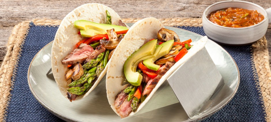 Mission Foods Mixed Veggie and Steak Tacos