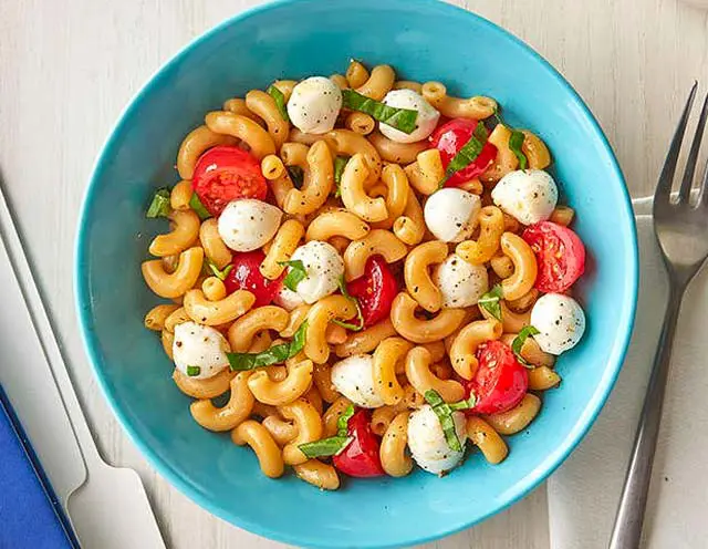 caprese pasta