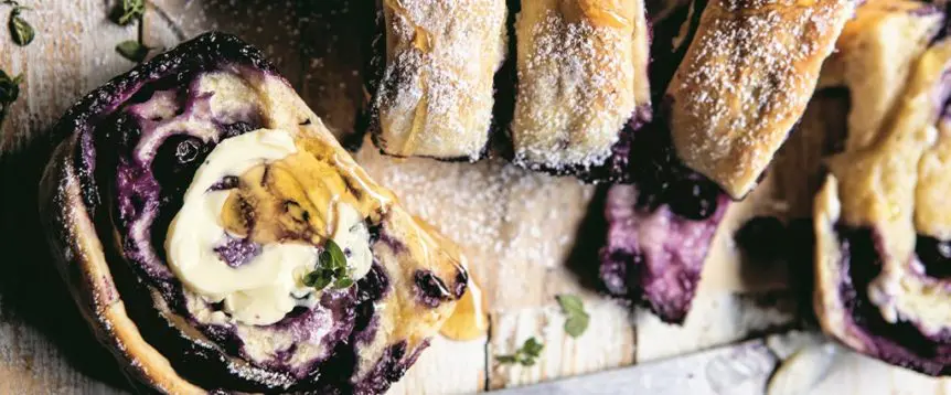 Blueberry Lemon Pull-Apart Bread